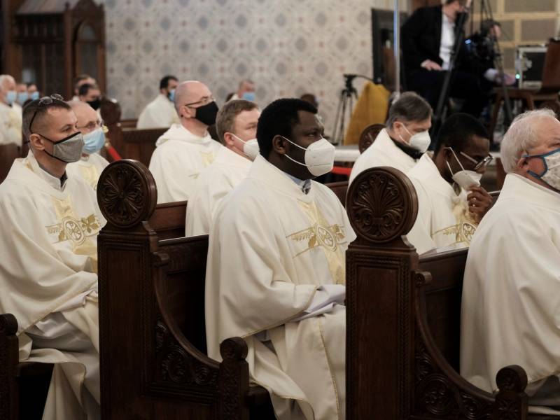 Krizmaszentelés (17).JPG